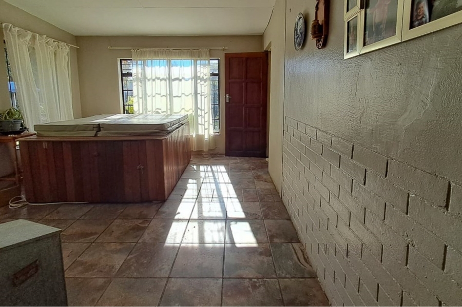 3 Bedroom Property for Sale in Stilfontein Ext 1 North West